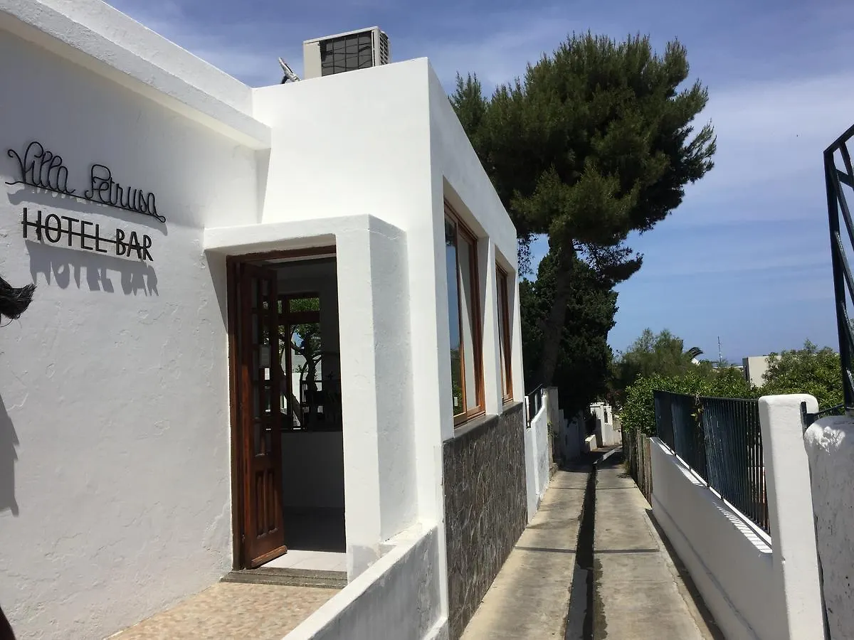 Villa Petrusa Stromboli 2*,