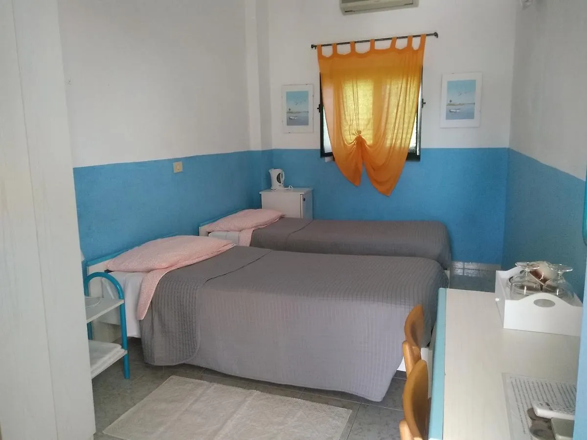 Villa Petrusa Στρόμπολι Ξενοδοχείο